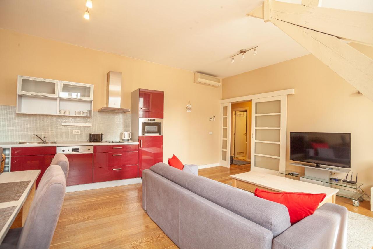 Luxury Suites Castel By Rikas Hotels Antwerp Luaran gambar