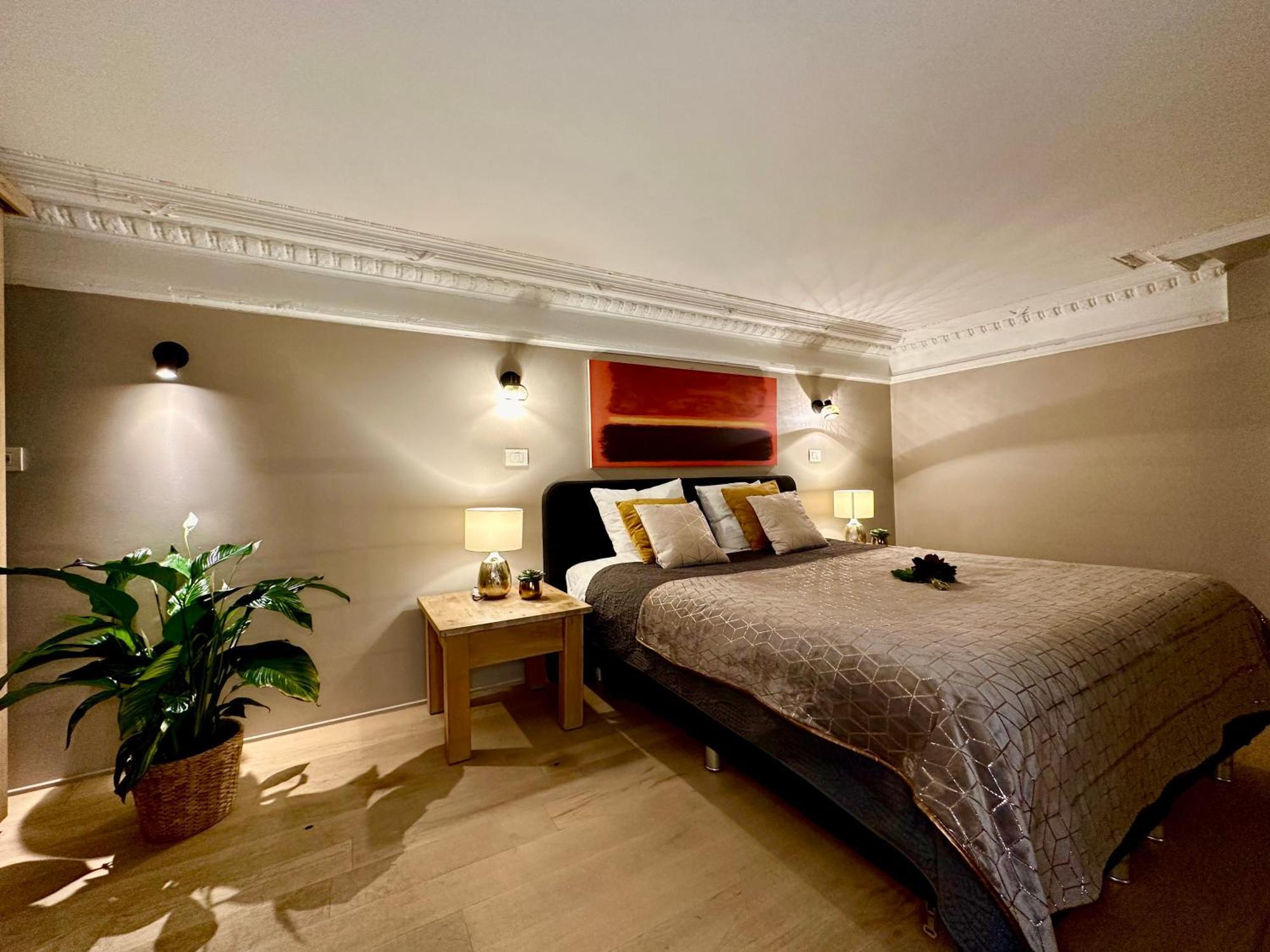 Luxury Suites Castel By Rikas Hotels Antwerp Luaran gambar