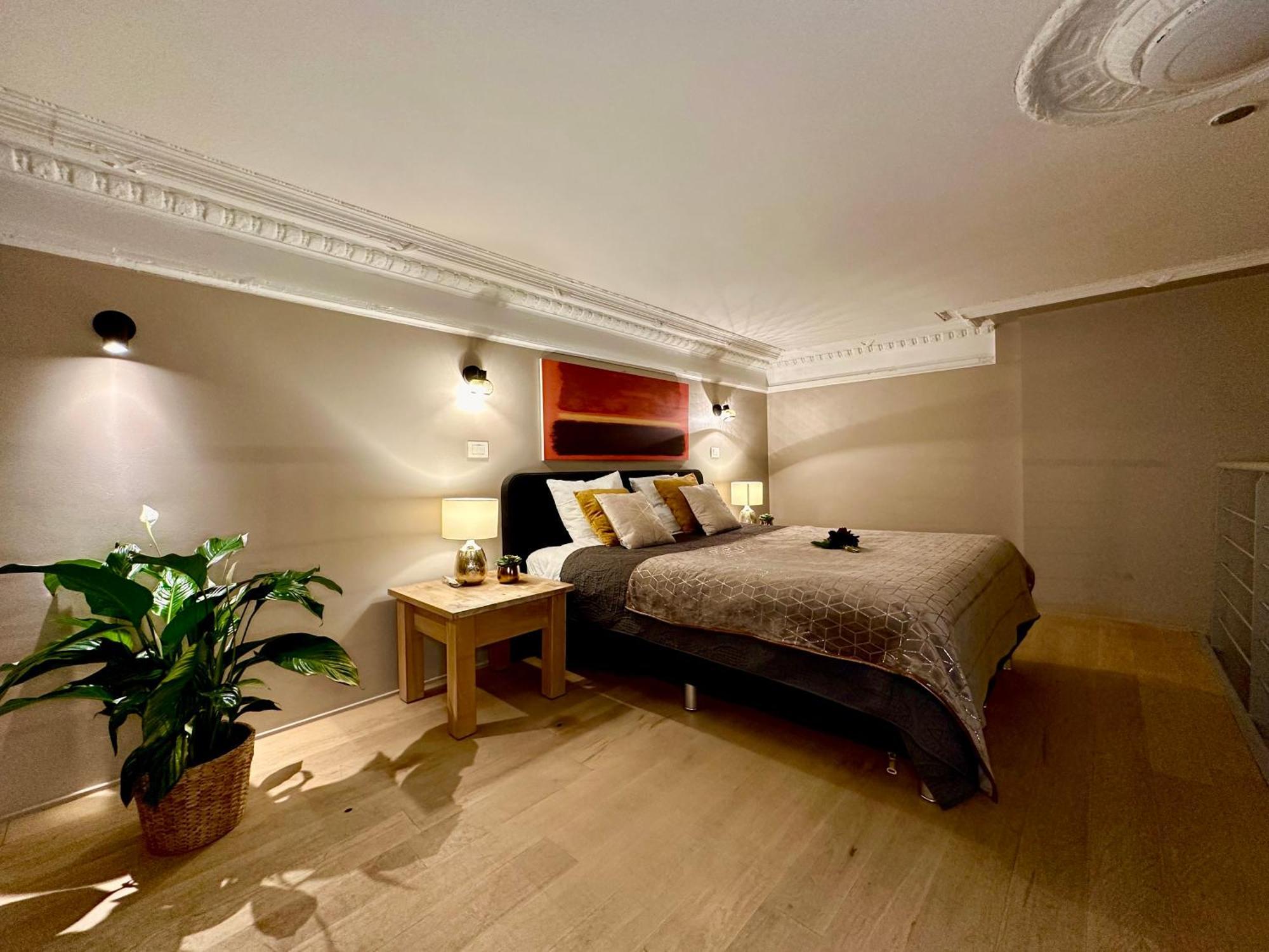 Luxury Suites Castel By Rikas Hotels Antwerp Luaran gambar