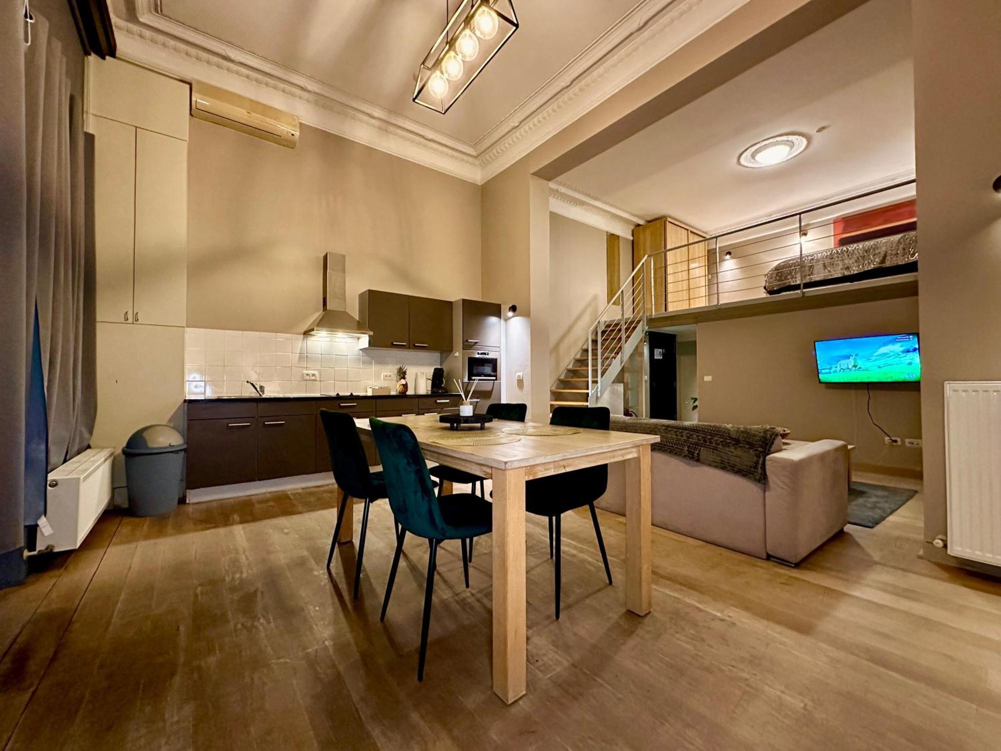 Luxury Suites Castel By Rikas Hotels Antwerp Luaran gambar