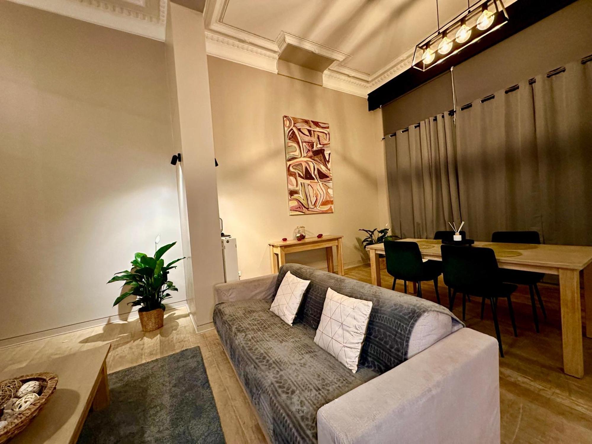 Luxury Suites Castel By Rikas Hotels Antwerp Luaran gambar