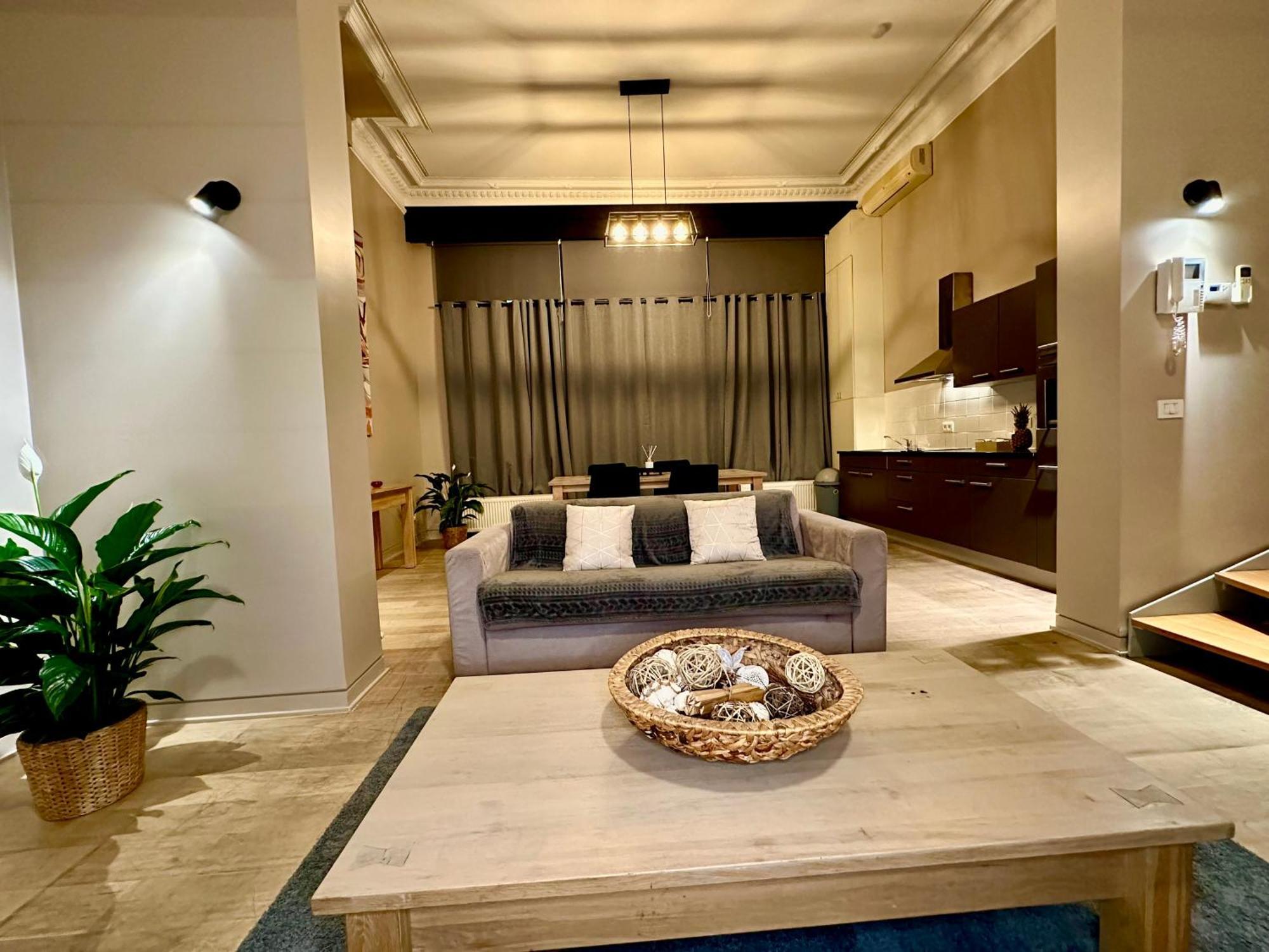 Luxury Suites Castel By Rikas Hotels Antwerp Luaran gambar