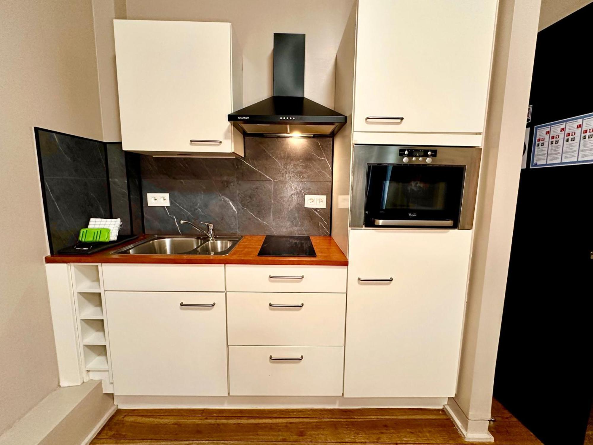 Luxury Suites Castel By Rikas Hotels Antwerp Luaran gambar