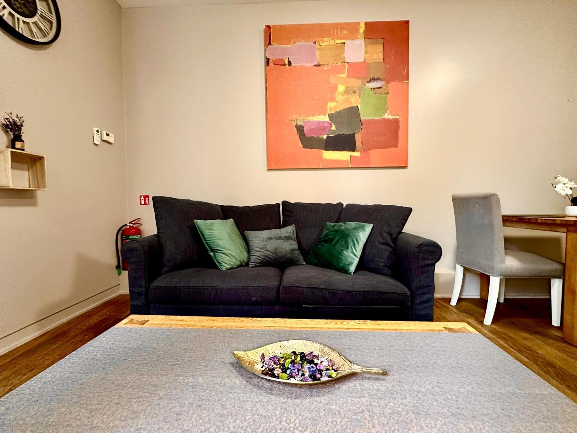 Luxury Suites Castel By Rikas Hotels Antwerp Luaran gambar