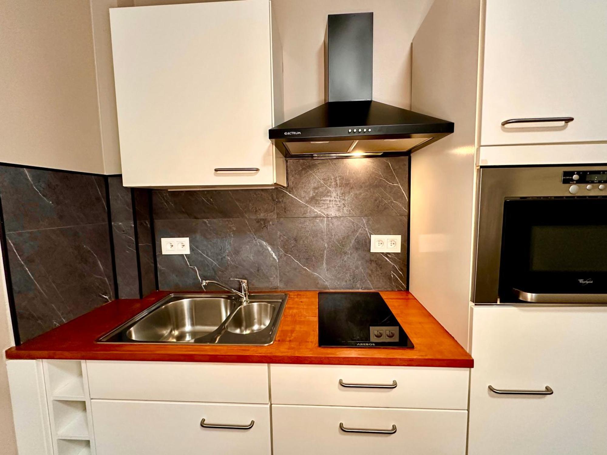 Luxury Suites Castel By Rikas Hotels Antwerp Luaran gambar