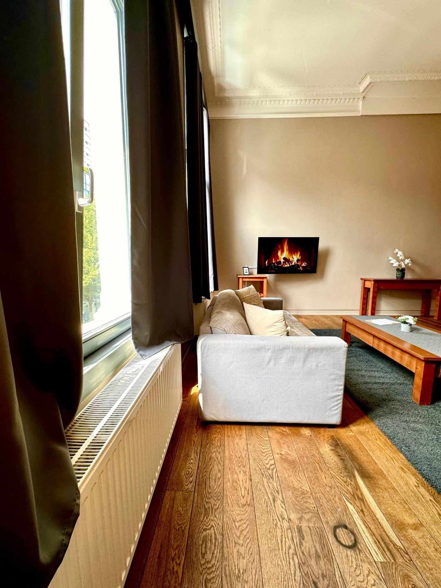 Luxury Suites Castel By Rikas Hotels Antwerp Luaran gambar